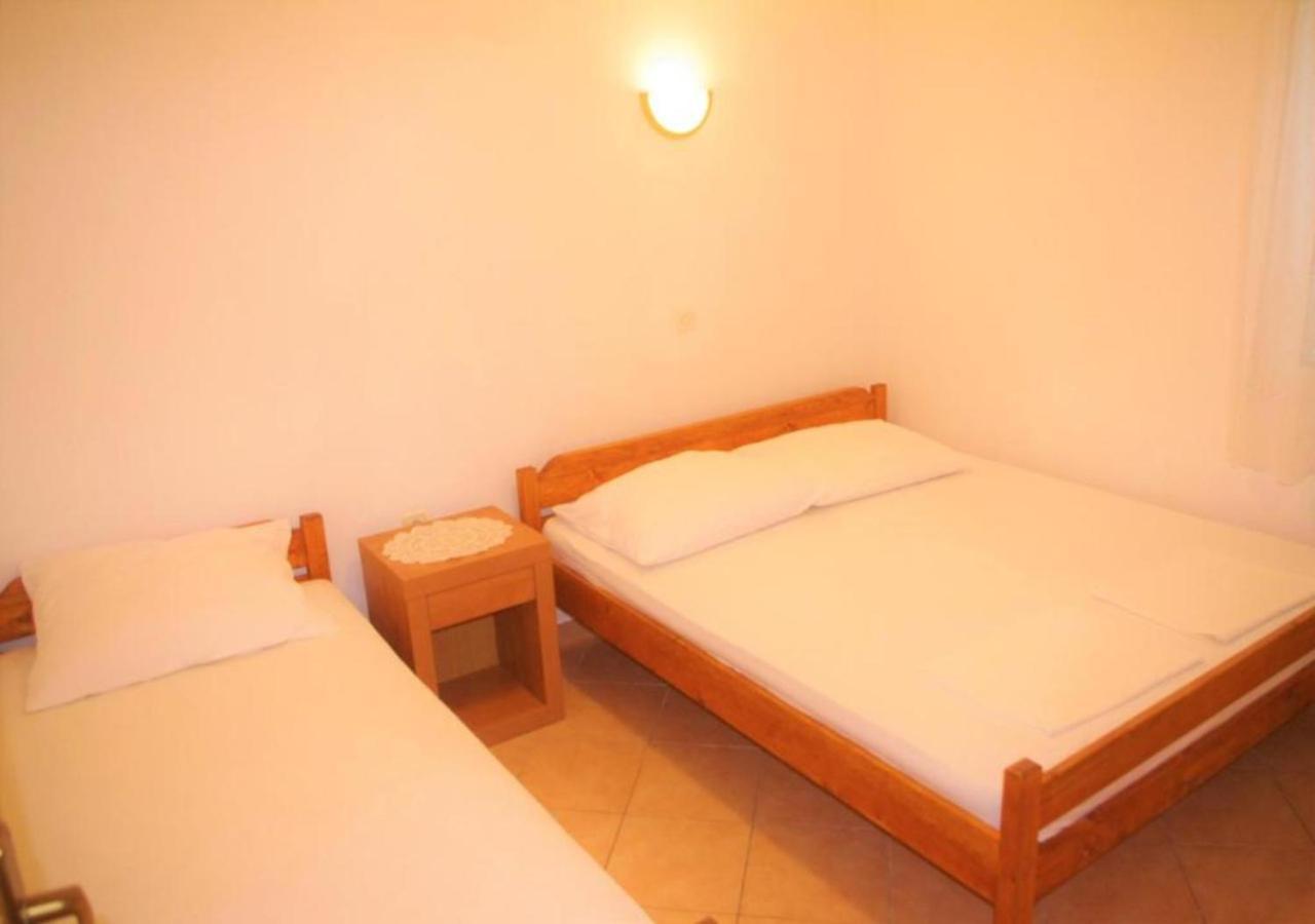 Apartament Gama Vir Zewnętrze zdjęcie